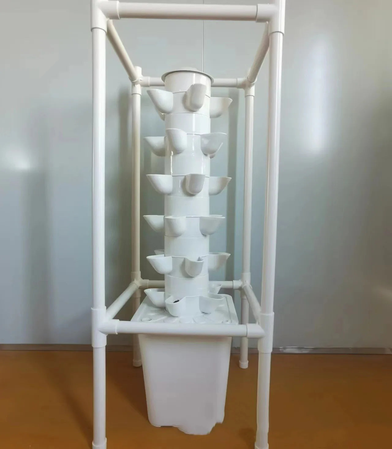 Hydroponic Plant Tower with Grow Light