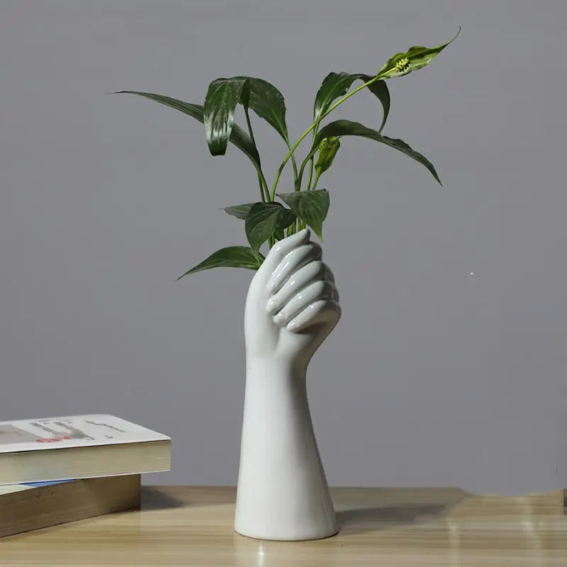Nordic Vase with Dried Flowers
